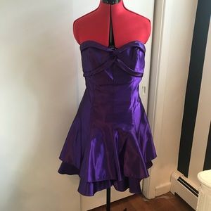 Prom/Homecoming Dress Strapless JessicaMcClintock